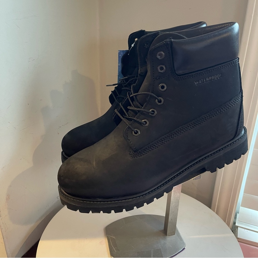 Waterproof Men's 6 Inch Tall Black Nubuck Leather Boots New - Picture 3 of 9